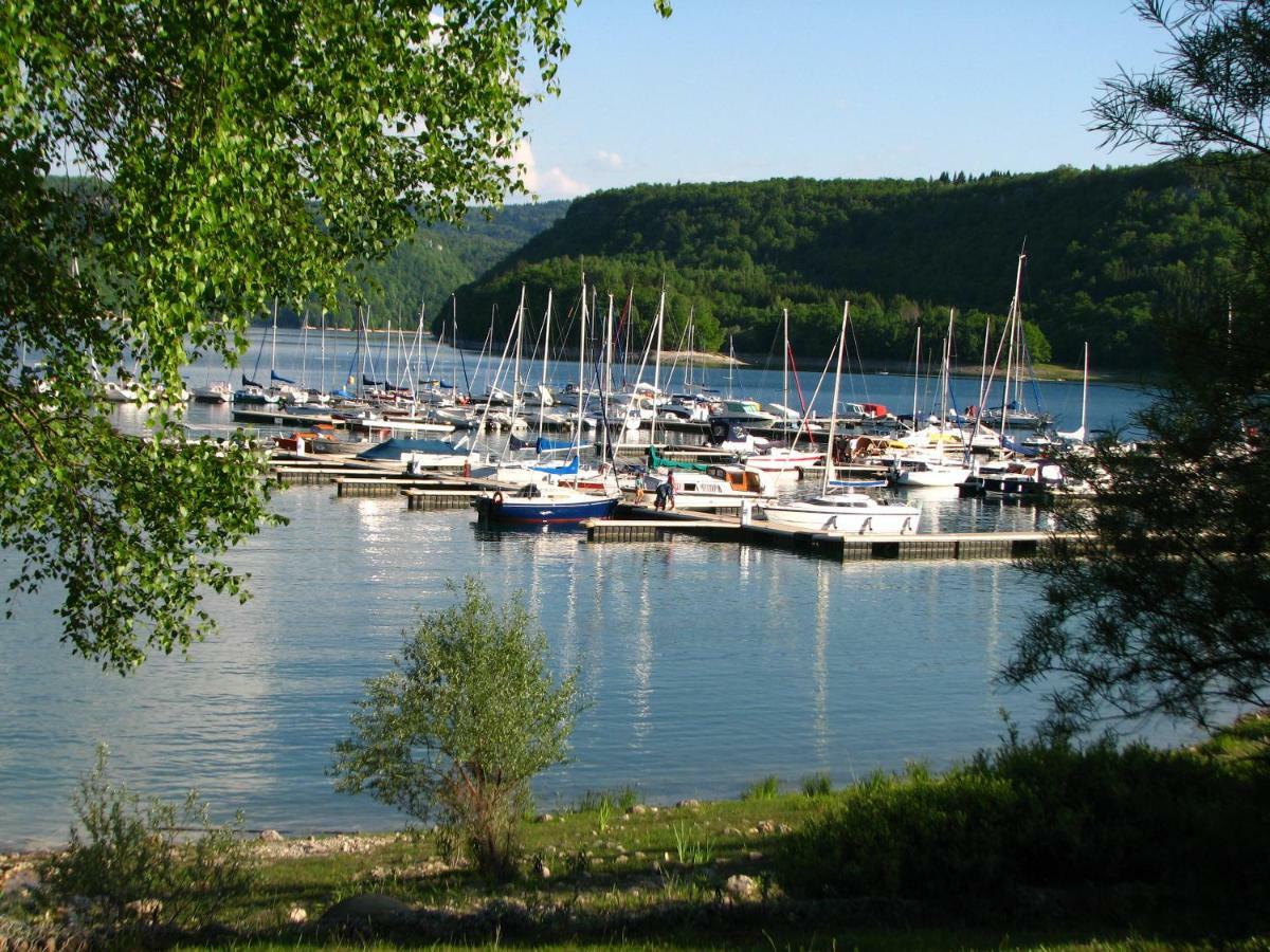 Vvf Jura Lac De Vouglans Maisod Eksteriør bilde