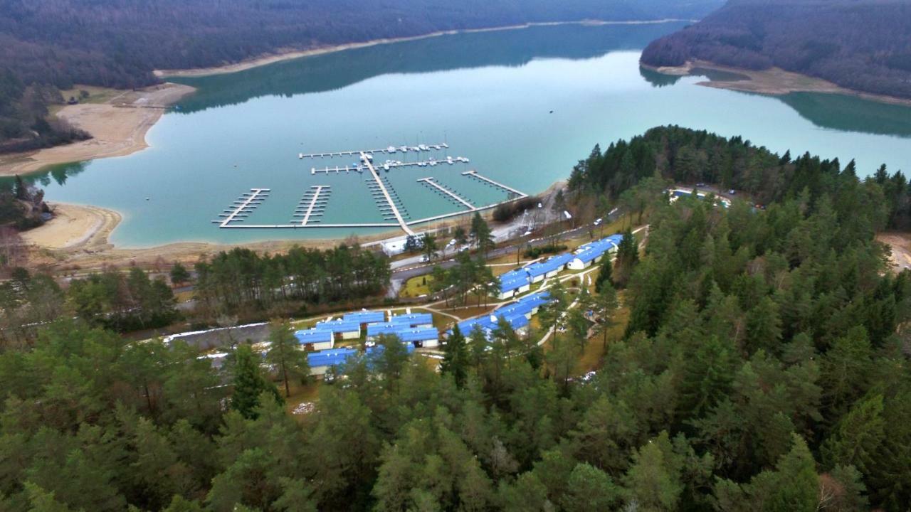 Vvf Jura Lac De Vouglans Maisod Eksteriør bilde